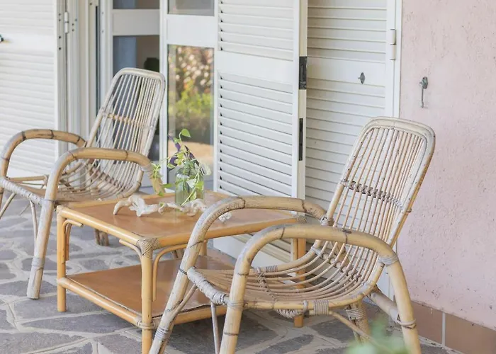 Azzurra By Elbasummer * 费拉约港